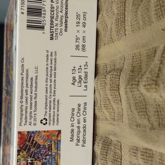 Puzzle, 1000 piece, Tootsie Roll, Like New - Picture 2 of 5